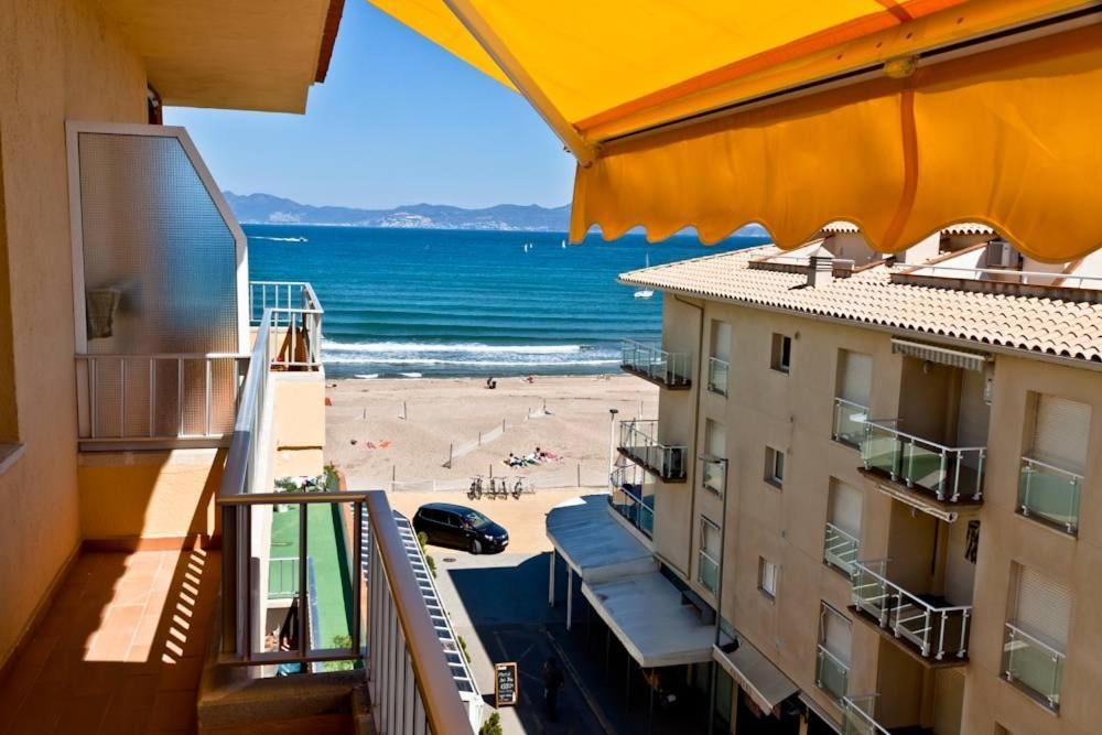 Apartamento Pie De Playa-Wifi Free L'Escala Exterior foto